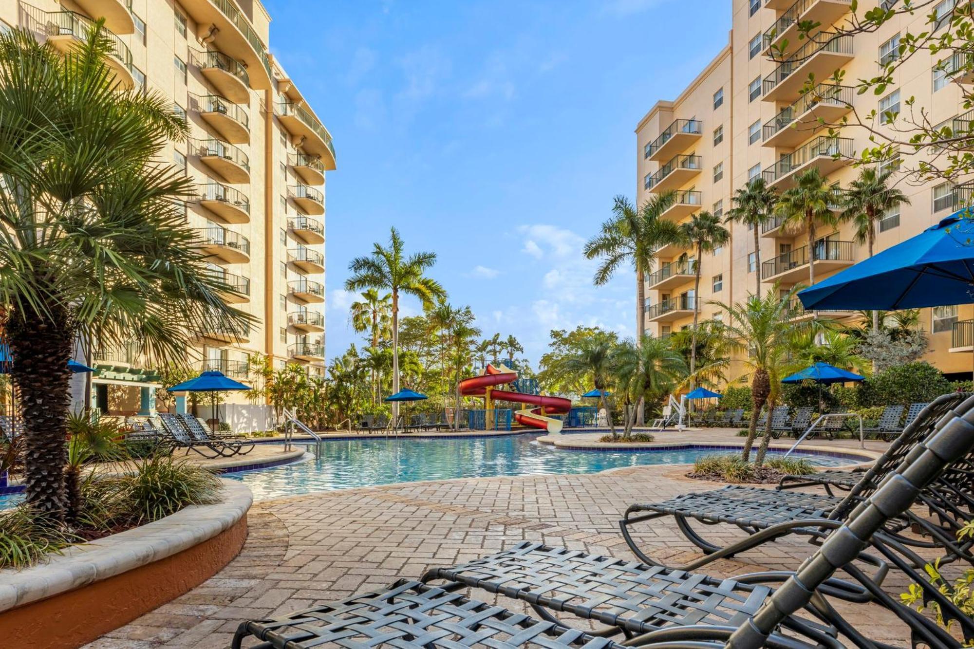 Club Wyndham Palm-Aire Hotel Pompano Beach Exterior photo