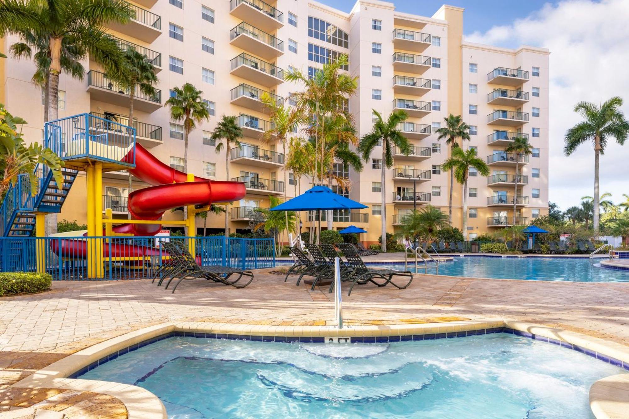 Club Wyndham Palm-Aire Hotel Pompano Beach Exterior photo